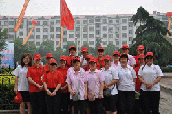 順和集團員工參加創(chuàng)文明城市志愿者服務(wù)活動